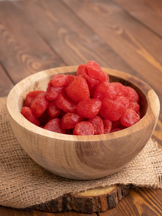 Dried natural strawberries